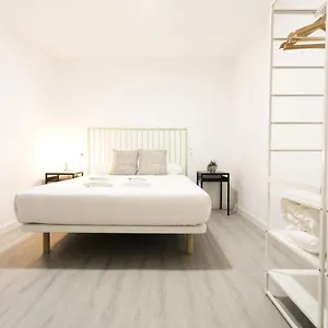 denda-by-smiling-rentals.sansebastianhotels.net/