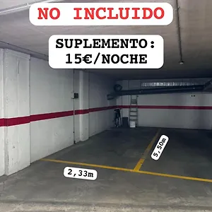 En Pleno Centro Con Aparcamiento Opcional Apartment